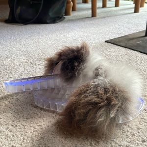 NWOT sheepskin jelly slides!